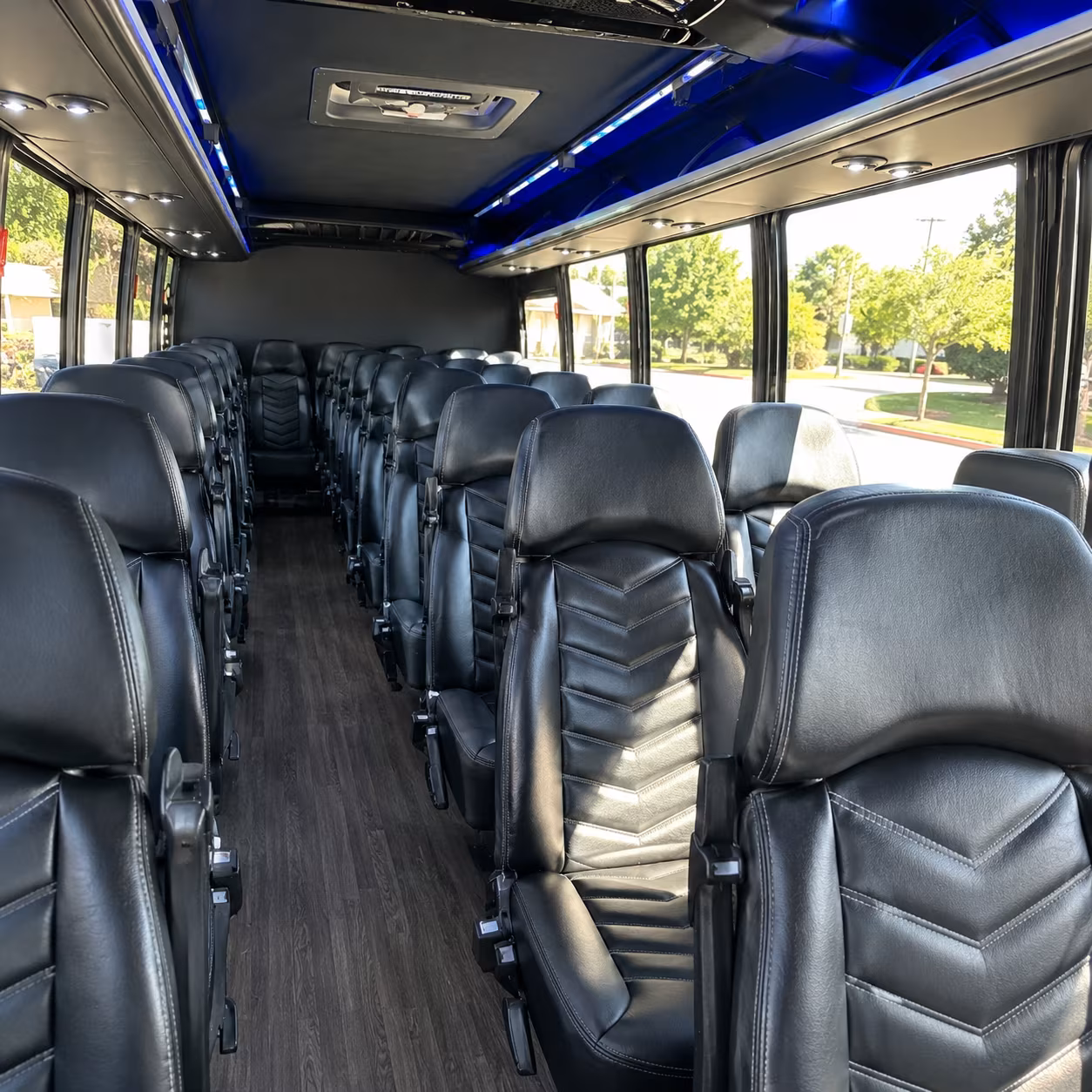 arrange transportation for your next airport transfer 1