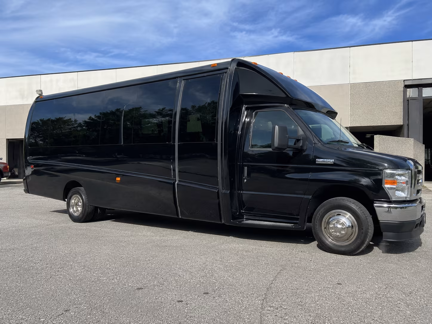 arrange transportation for your next convention or trade show 2