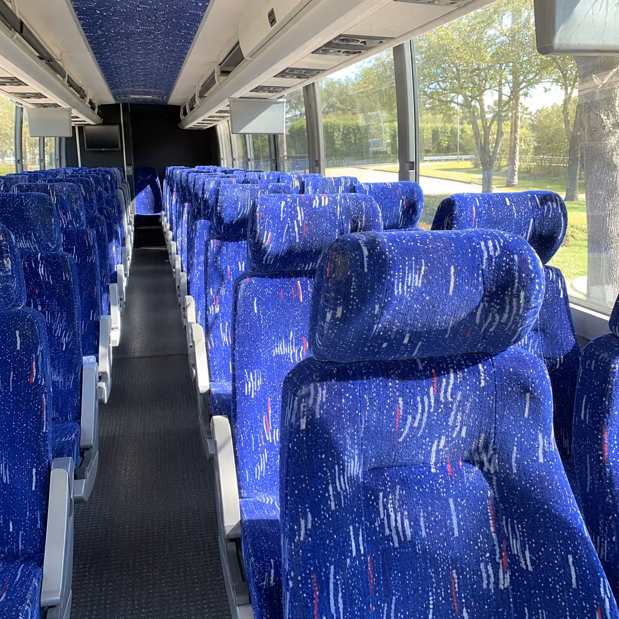 arrange transportation for your next corporate event 5