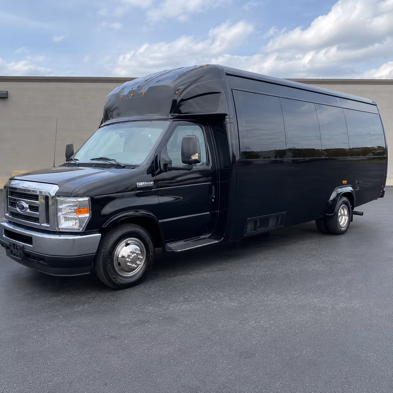 birthday party bus rentals for temecula winery tours out of hemet