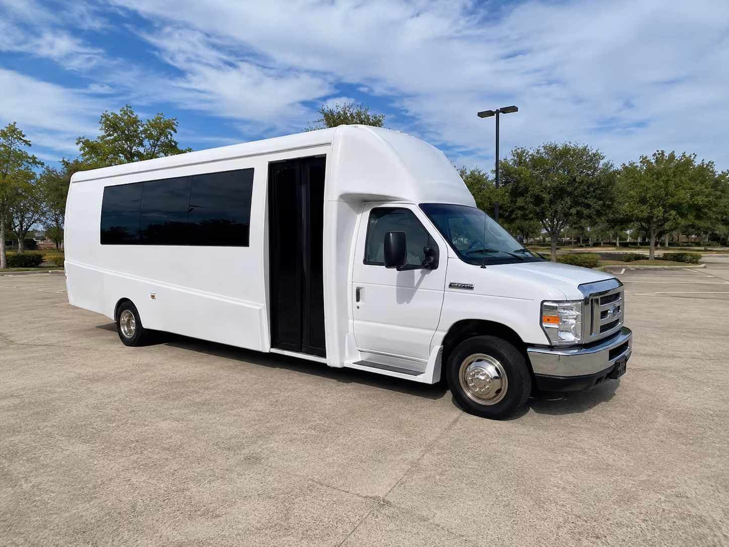 hemet quinceanera sweet 16 party bus rental