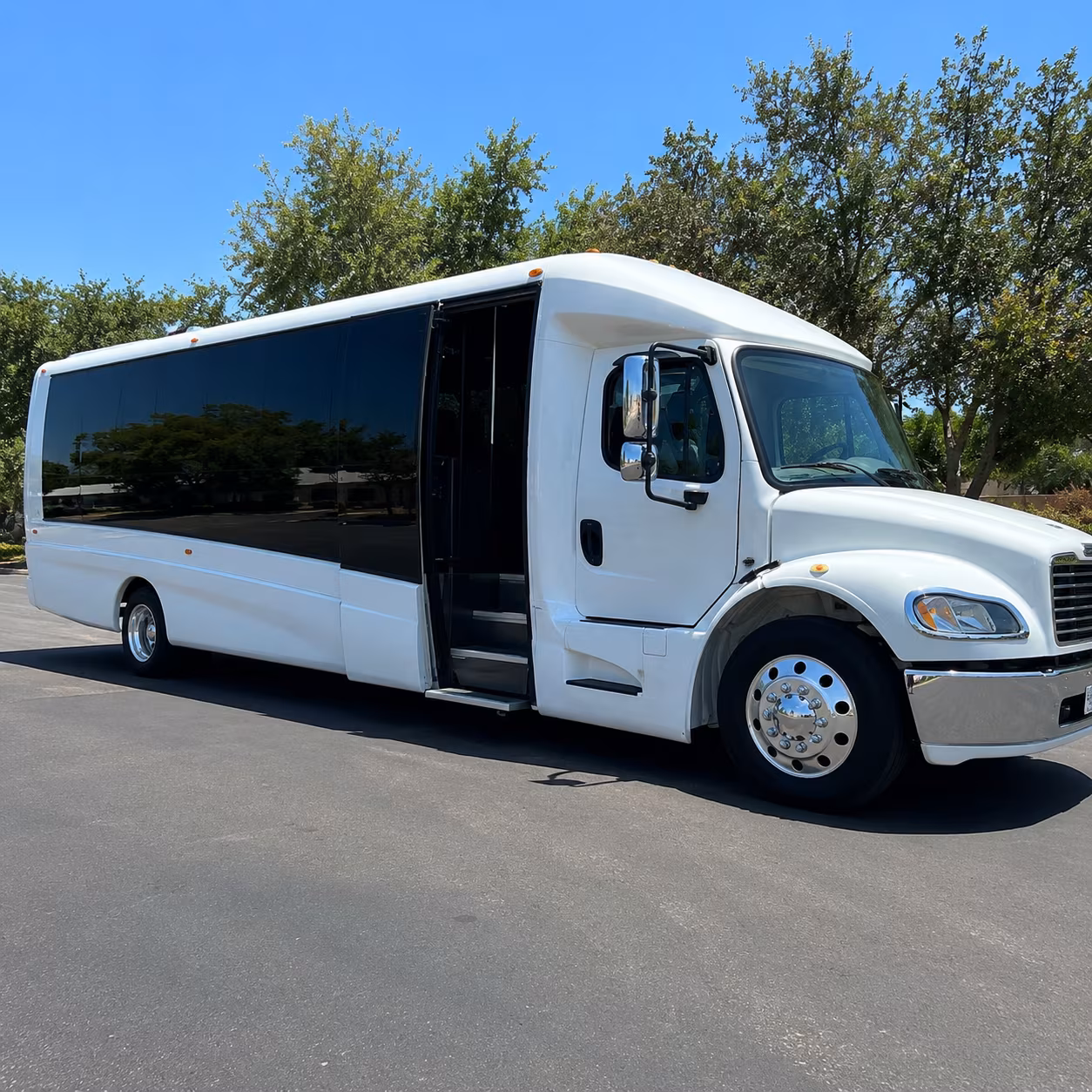 minibuses for hemet area nature and outdoor education field trips