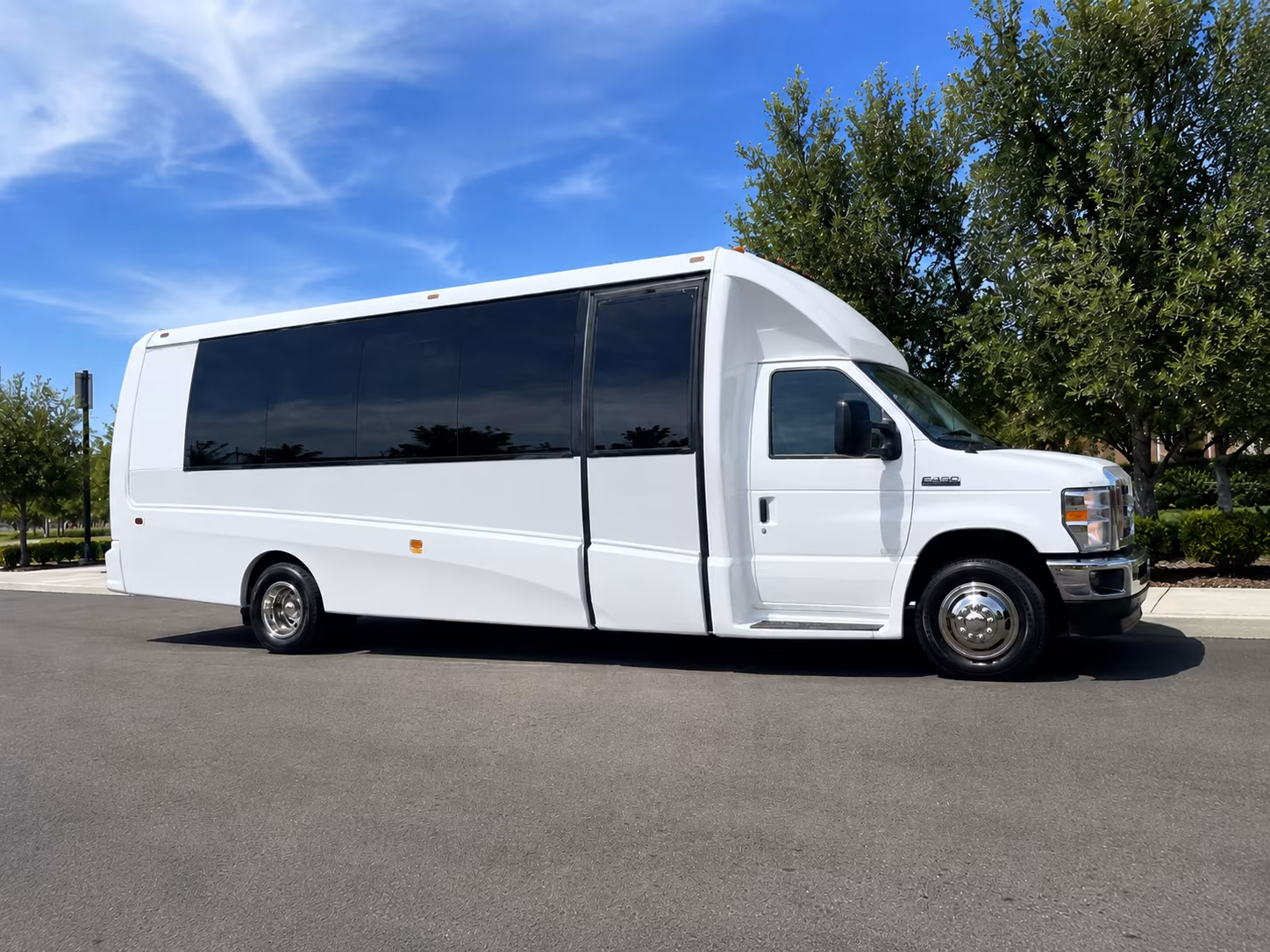minibuses for hemet prom groups who want comfort without the party bus price